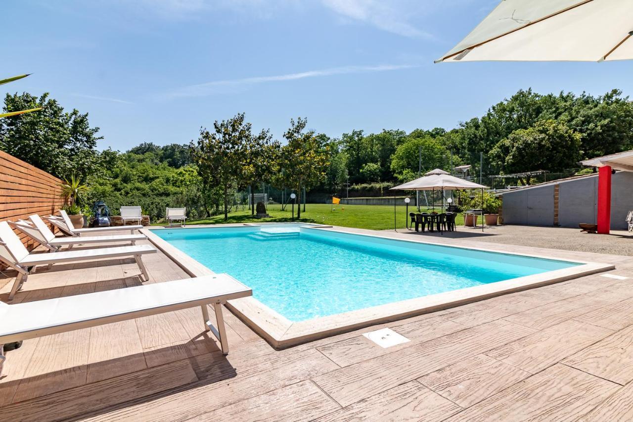 Villa Vacanze La Quercia Carbognano Exteriör bild