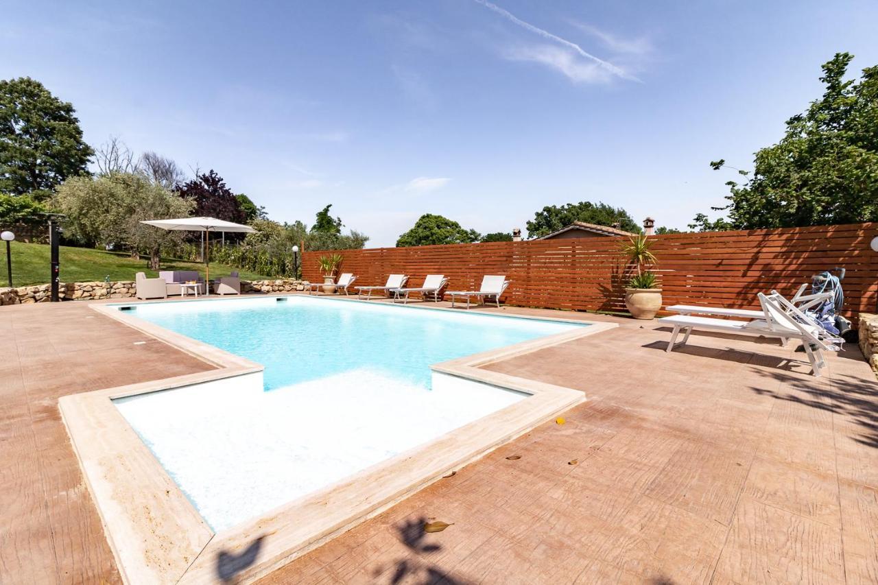 Villa Vacanze La Quercia Carbognano Exteriör bild