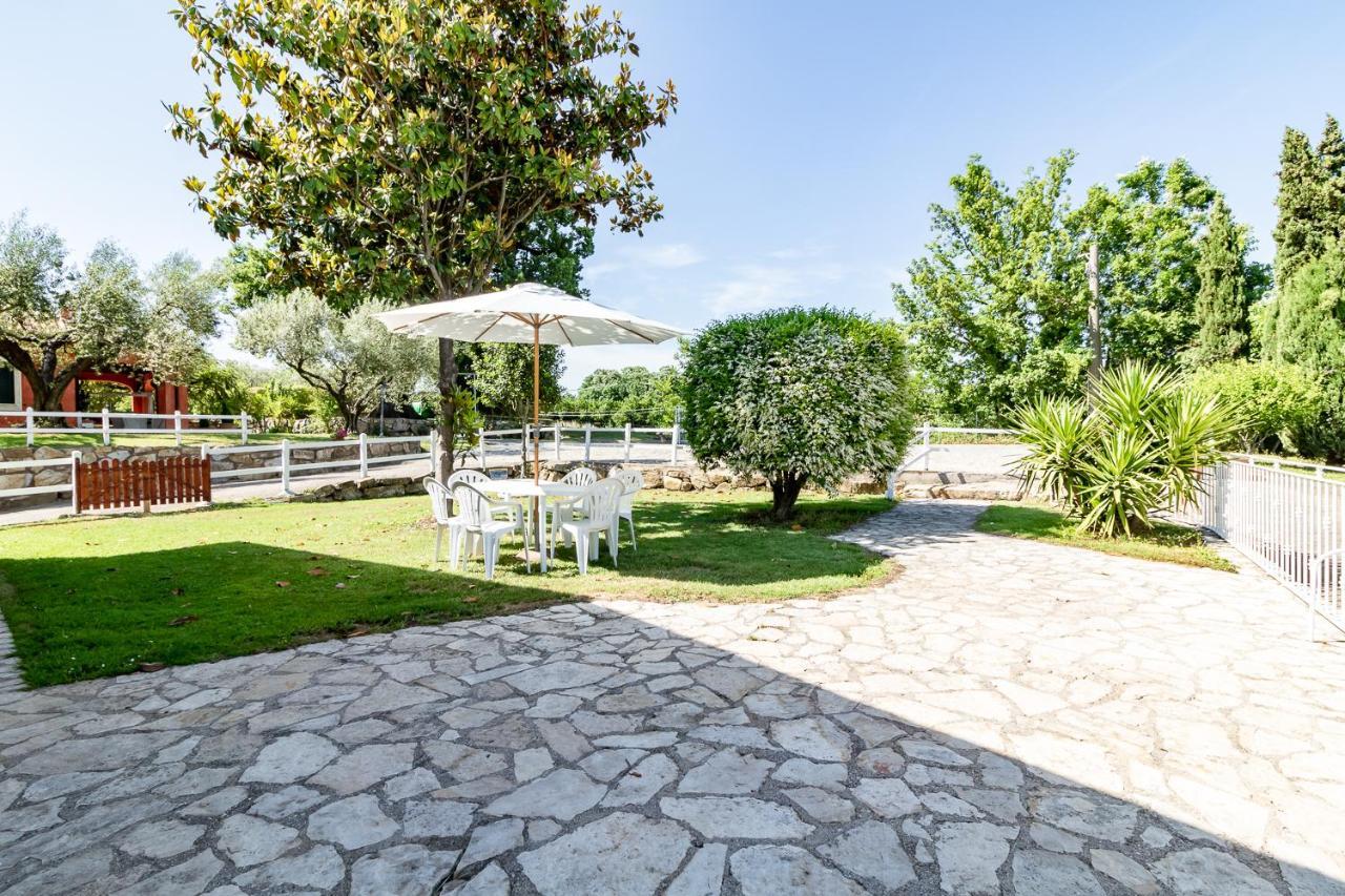 Villa Vacanze La Quercia Carbognano Exteriör bild