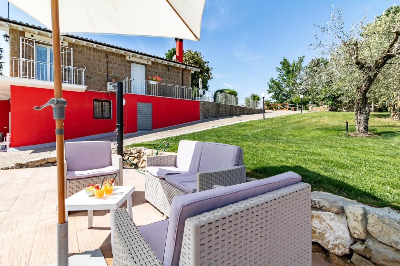 Villa Vacanze La Quercia Carbognano Exteriör bild