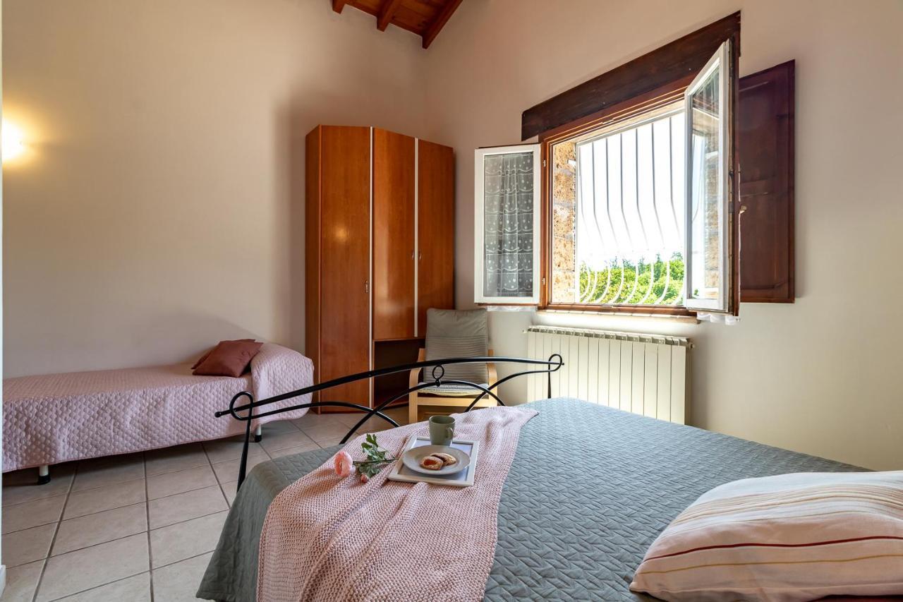 Villa Vacanze La Quercia Carbognano Exteriör bild
